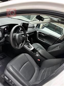 تويوتا راف 4